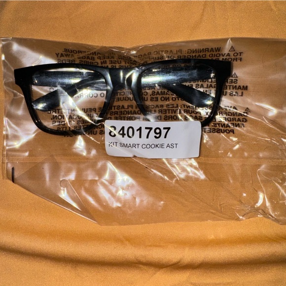 NWT unisex,Adult Smart Cookie Halloween Costume Kit - Picture 7 of 10